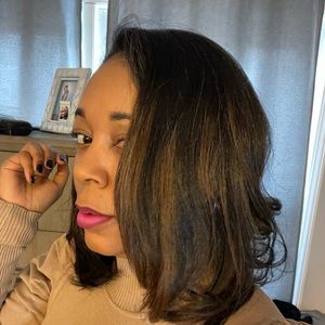 Meet your Posher, Shirley